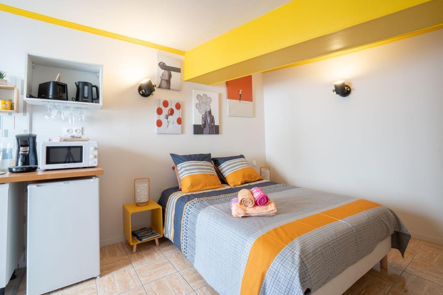 Superlogis Blois-Le Pitaya- Hypercentre Studio- Classe 3Etoiles Экстерьер фото